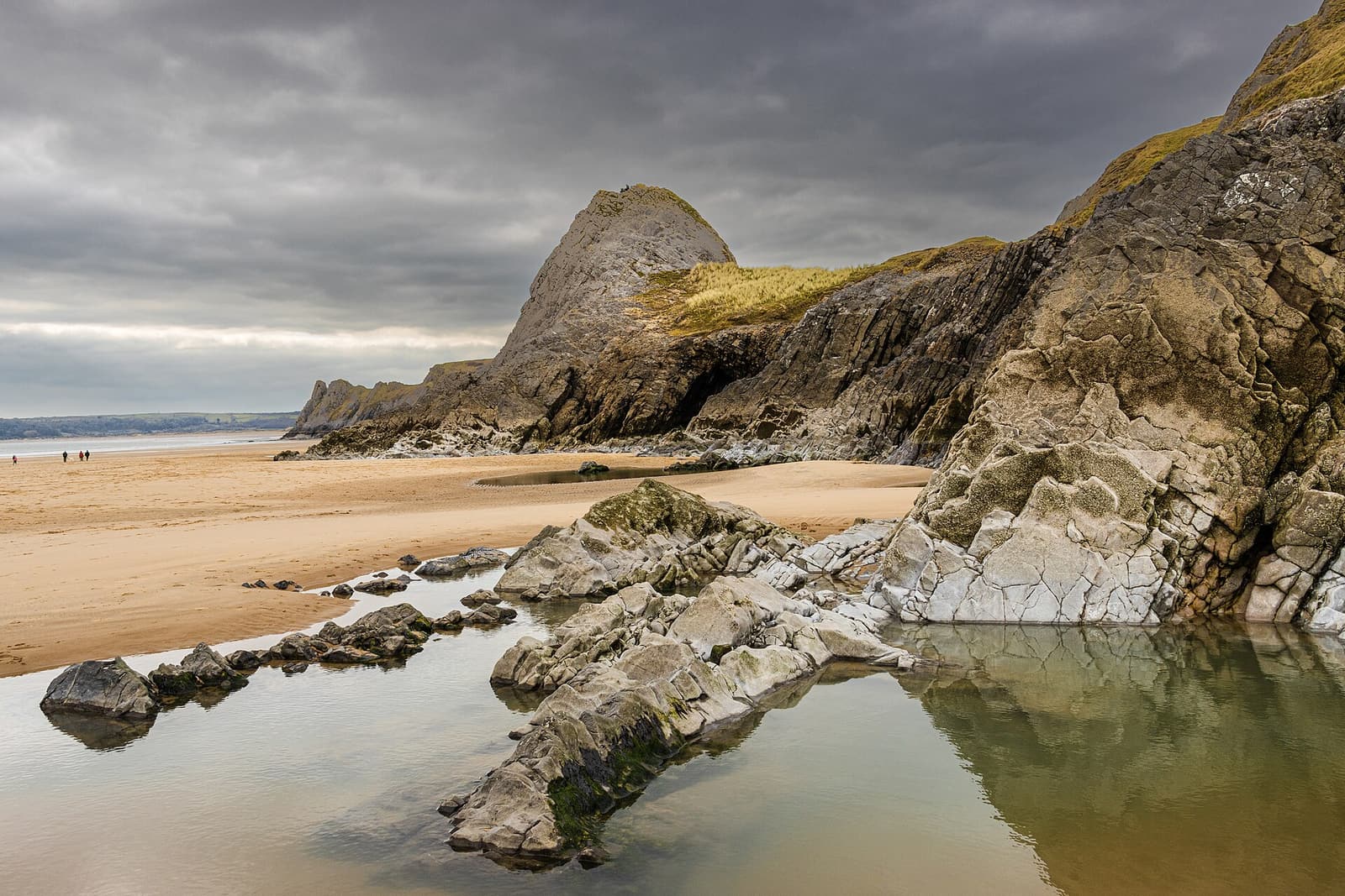 Die Three Cliffs Bay auf der Gower-Halbinsel